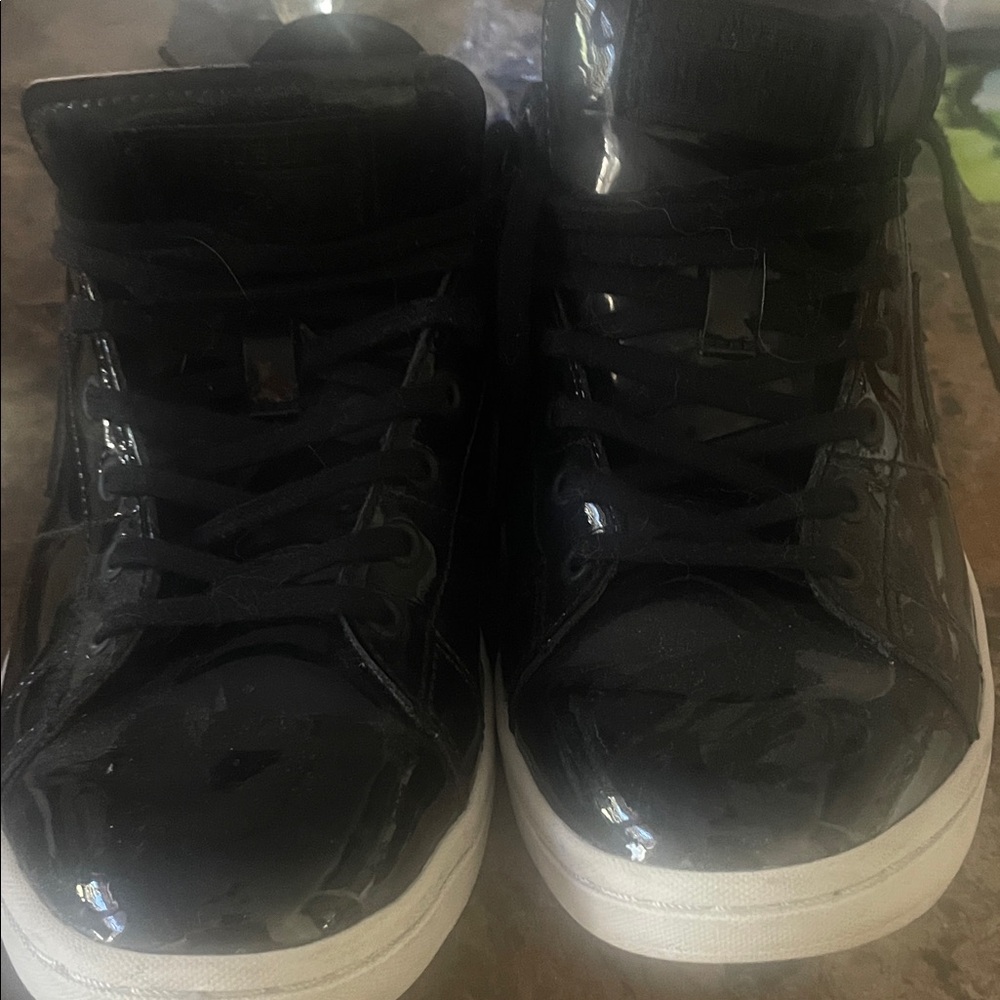 Converse Black and White Women's Sneakers